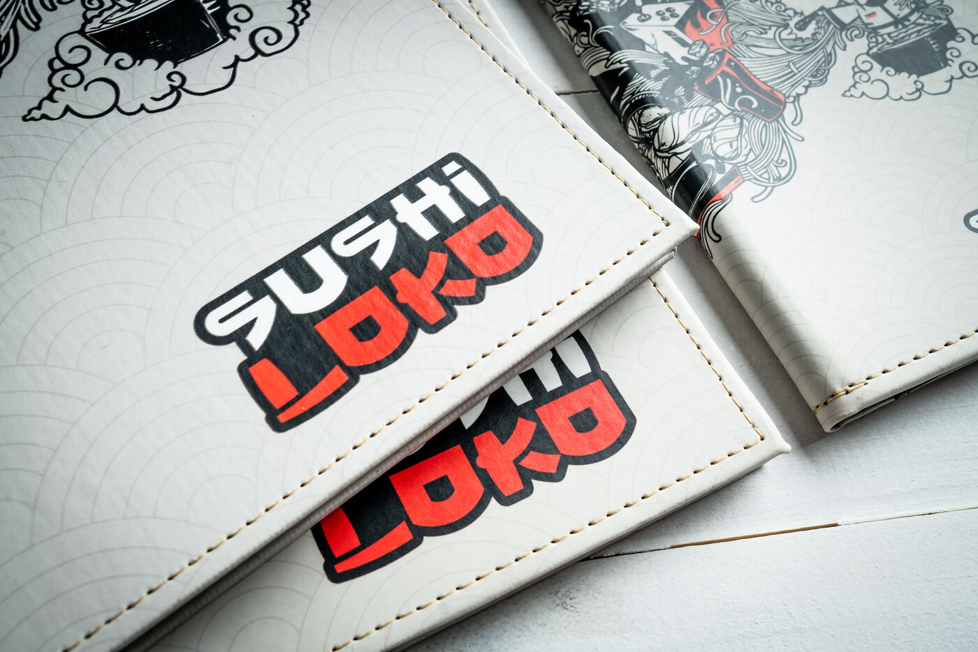 cardápio em couro impresso personalizado