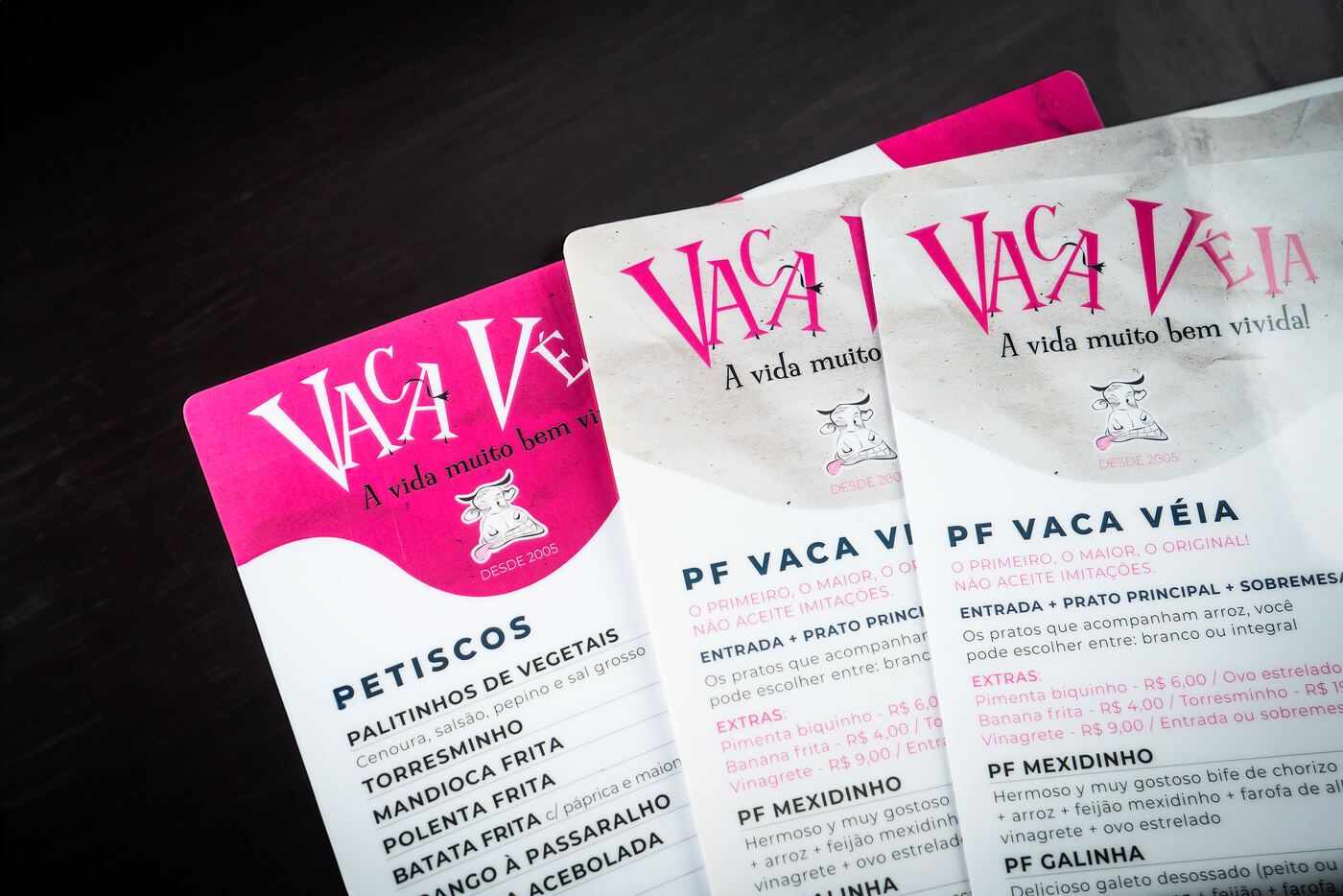 cardápio em couro impresso personalizado