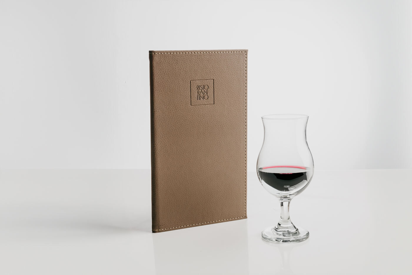 cardápio em couro sintético personalizado