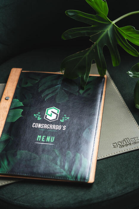 cardápio em couro impresso personalizado