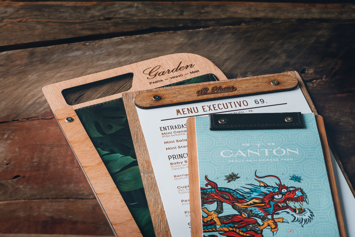 cardápio de madeira para cantina italiana