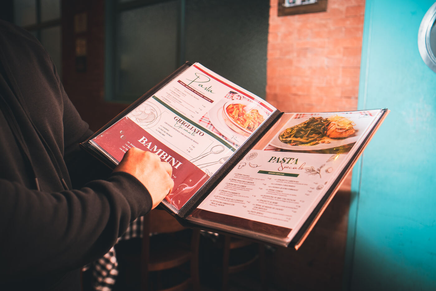 cardápio em couro impresso para pizzaria